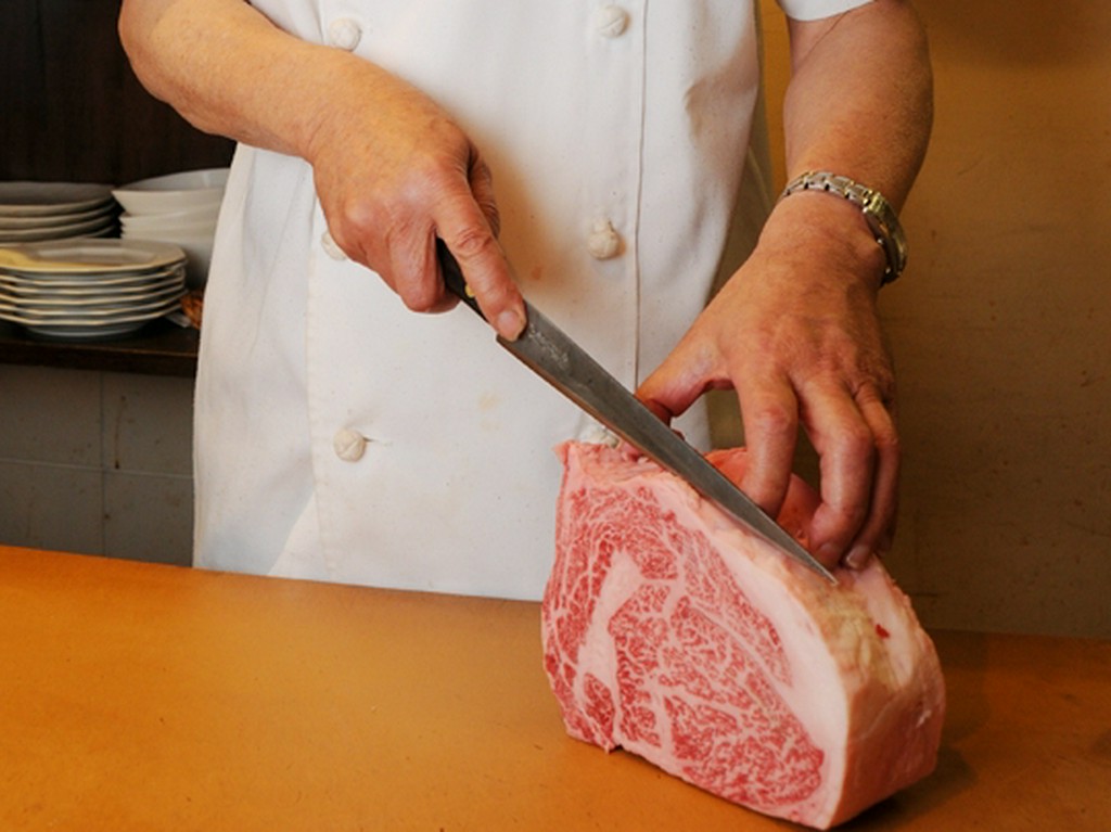 当店のオーナーは高知初の『食肉コンサルタント』。