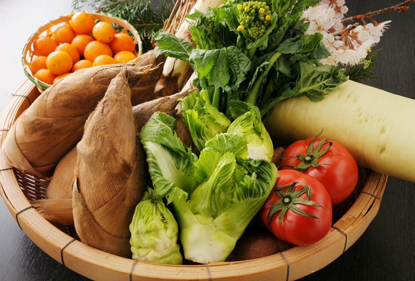 旬の野菜を使った“ほの花”オリジナルのお料理を
