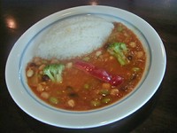 ヴェジタリアンに不足しがちな蛋白質もこのカリーなら大丈夫！！
栄養成分に優れたヘルシーなカリーです。
