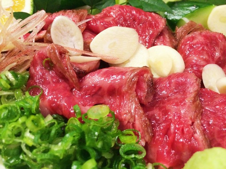 高知の朝獲れ鮮魚、上質の土佐和牛が堪能できる店