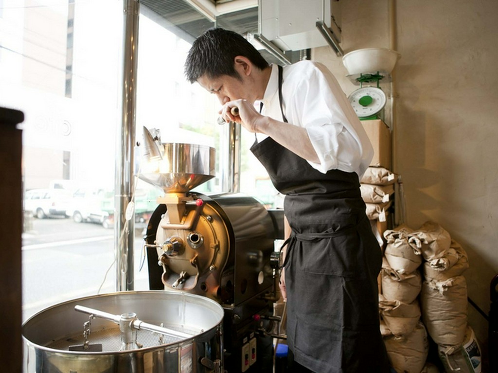 コーヒー豆本来の旨みを引き出す、絶妙な感覚