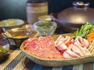 なんと！　しゃぶしゃぶ・すき焼きでサーロインを贅沢に使用