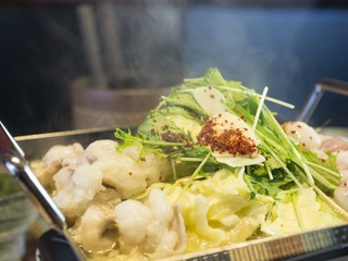 女子に人気！　プリプリコラーゲン『もつ鍋』