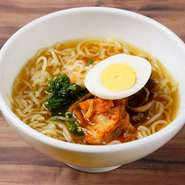 焼肉の〆はやっぱり冷麺でしょう。ツルツル・歯応え麺は最高！