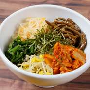 ナムルとごはんを混ぜて食べて下さい