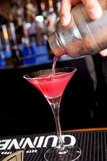 自分だけのオリジナル『カクテル』に酔うひとときをご用意