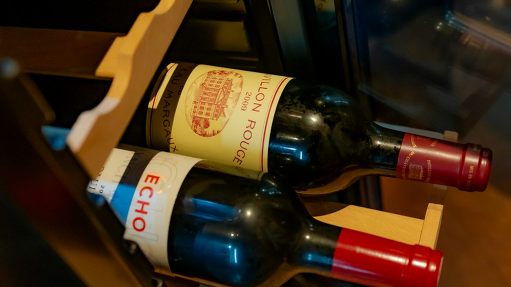 佐藤の炭焼き鶏×こだわりのワイン。魅惑のマリアージュ