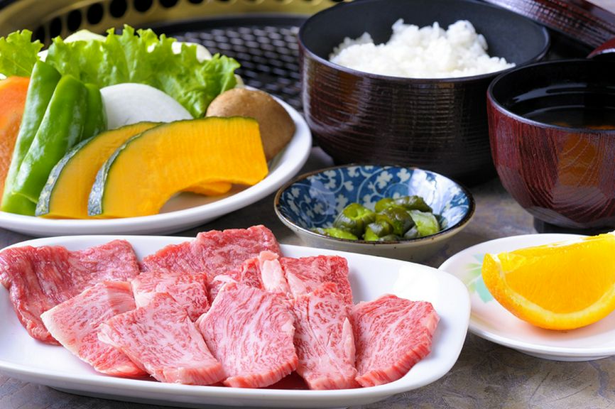 3種の鳳来牛が美味『バーベキューセット』