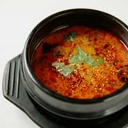 【プラス200円でご飯or麺を追加できます】