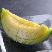 高級マスクメロン