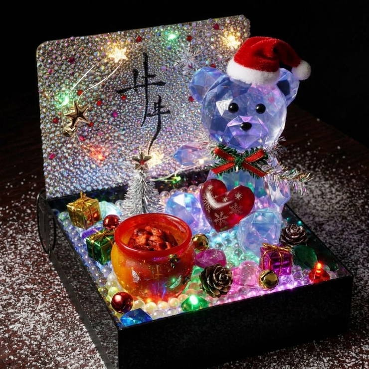 The Golden Christmas Course - A special course available only on December 24th and 25th, to celebrate Christmas Eve.