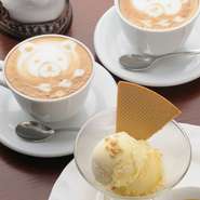 上質な豆を選び抜き、イタリア製のエスプレッソマシンを導入。そんなこだわりのコーヒーが、リーズナブルな価格で楽しめるお店。高級店で出されていてもおかしくない、極上のクオリティをたっぷり堪能できます。