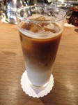 エスプレッソマシンでダブルショットを使い
コーヒーのコクが強く感じる濃厚な味わい。