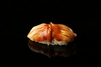 シャリとのバランスが絶妙な『宮城県閖上産の赤貝』