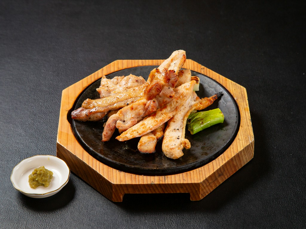 【名物】大蛇-オロチ-焼き（自家製!出汁漬け込み大山どり焼き）