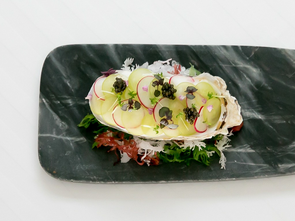 昆布森の牡蠣のアッラネーヴェ