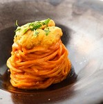 季節の食材をふんだんに盛り込んだ、贅沢なシェフおまかせのランチコースです。