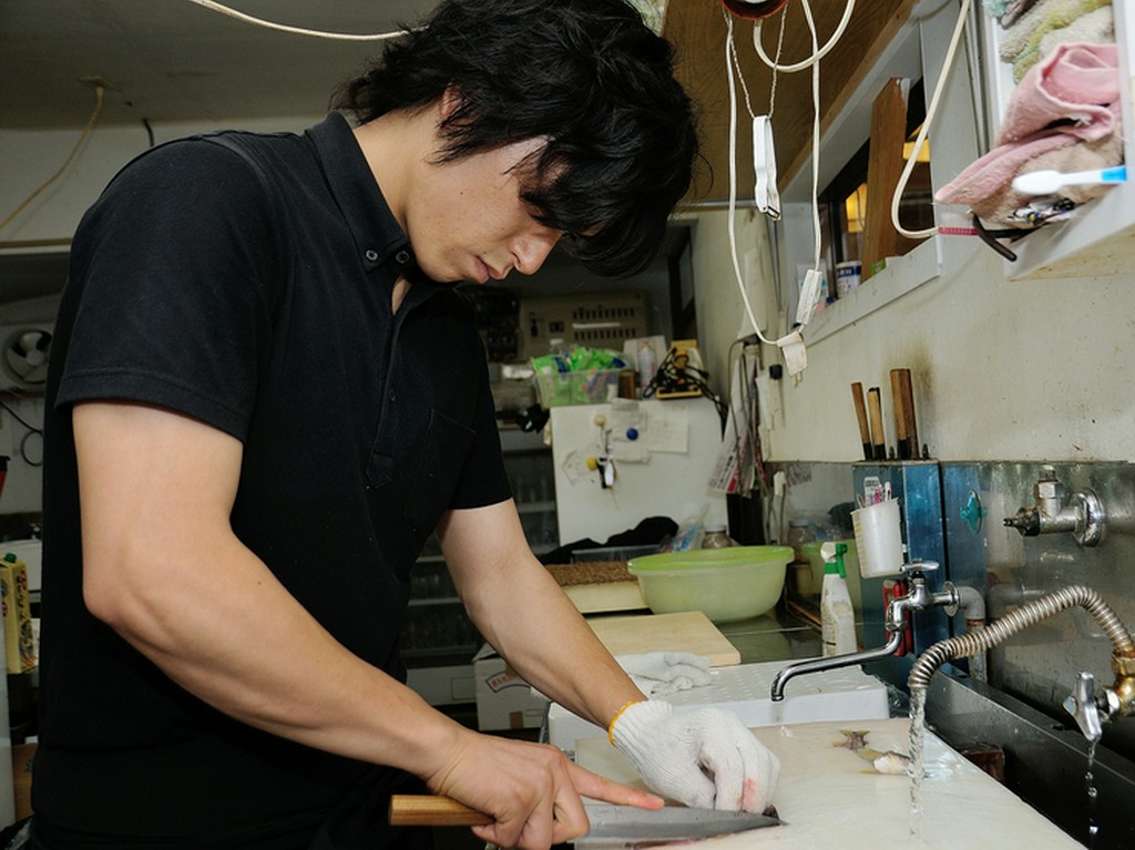 鮮度の良さを第一に、丁寧かつ手早い下ごしらえも大切に