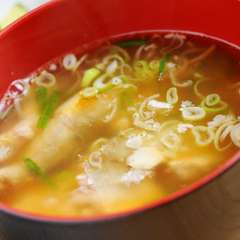 食事の締めくくりに是非とも食したい『鮎雑炊』