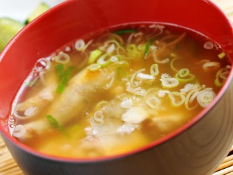 食事の締めくくりに是非とも食したい『鮎雑炊』