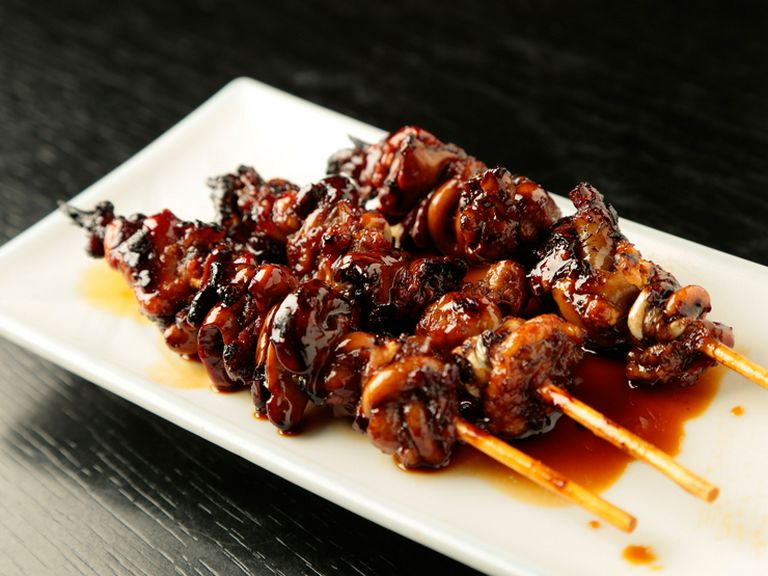 手に入りにくい貴重な生の肝を『きも焼き』にしています