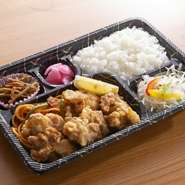 梅木さん自慢の唐揚げ。たっぷり入ってボリューム満点。
