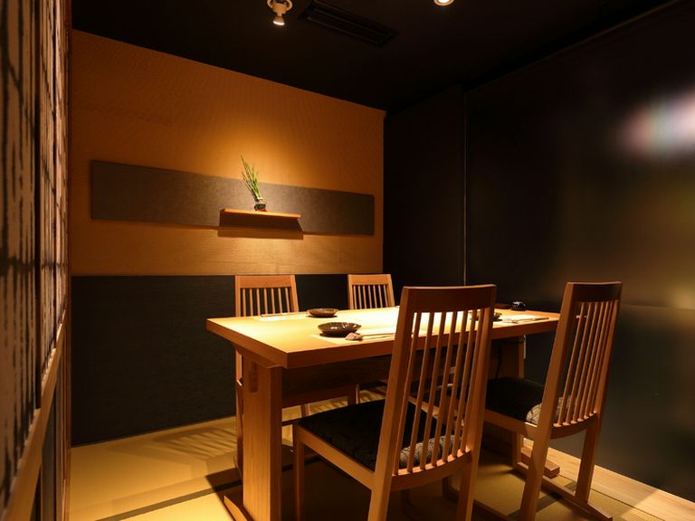 西麻布/和食 大切な人と隠れ家的にも利用できる空間。
