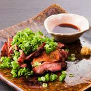 媛っこ地鶏もも肉の炭焼き