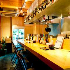 落ち着いた雰囲気の店内は、大人の二人が羽を休めるのにぴったり