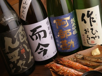 こだわりで選んだ日本酒や焼酎も充実！　美味しい料理のおともに