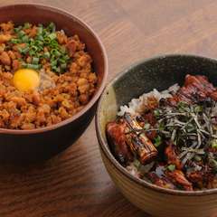最後のシメにオススメ『そぼろメシ、焼鳥丼』