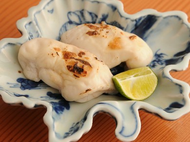 季節限定の味覚『鯛の白子の塩焼き』