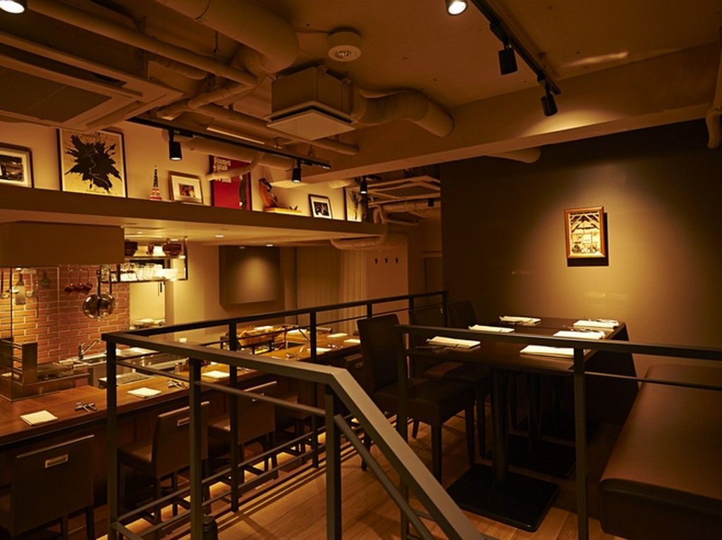 ”魅せる料理”調理する工程、音も楽しんでいただける空間