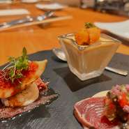 ◆前菜３種盛り合わせ
◆拘り野菜のスープ
◆トリュフ料理
◆魚料理
◆国産牛フィレ肉のグリル
◆デザート
上質な季節の旬食材を様々お楽しみ頂けるコースです。
記念日やお祝いのお食事にもお喜び頂けます。