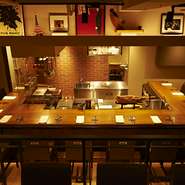 すべてが見渡せるオープンキッチン