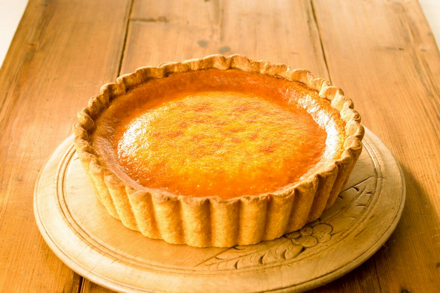 「ブルターニュ産”ル ガール”クリームチーズのタルト」