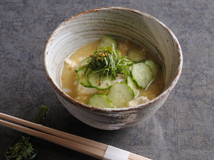 お食事には冷や汁がつきます