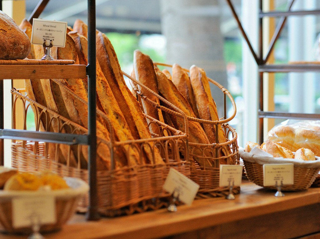 丁寧に毎日焼き続けているパン