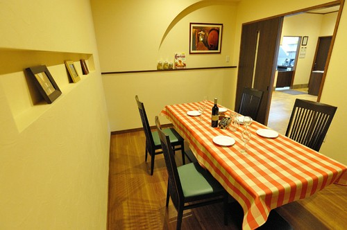 自家製の辛味オイルでピリッと！