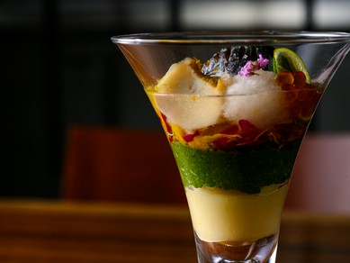 味わい深い食材が織りなす複雑な旨みのハーモニーに気づく『 秋刀魚と秋茄子のパフェ』