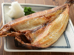 羅臼産の特大「ほっけ」は見逃せない一品