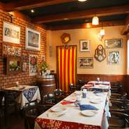 2名様よりオードブルからメイン、パエリヤ、デザートとスペインの味を堪能できるコース料理をご用意。『カルメンコース』、『ガウディコース』など、スペイン料理でパーティーはいかがですか？