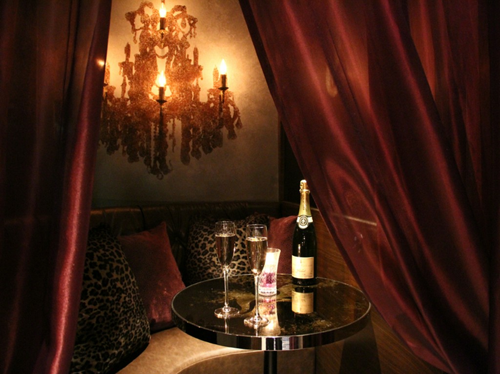 週末のデートをいつもとは違うものに変えてくれる演出もあり