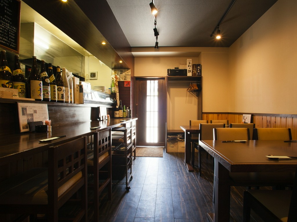 店主の目が行き届く広さを重視したお店