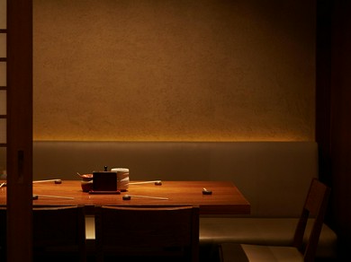 静かに話をしたい時には個室が便利