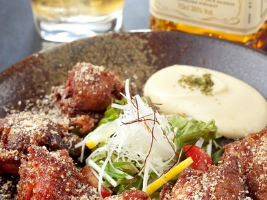 外はカリカリ、中はジューシーな『若鶏のひまわり揚げ』