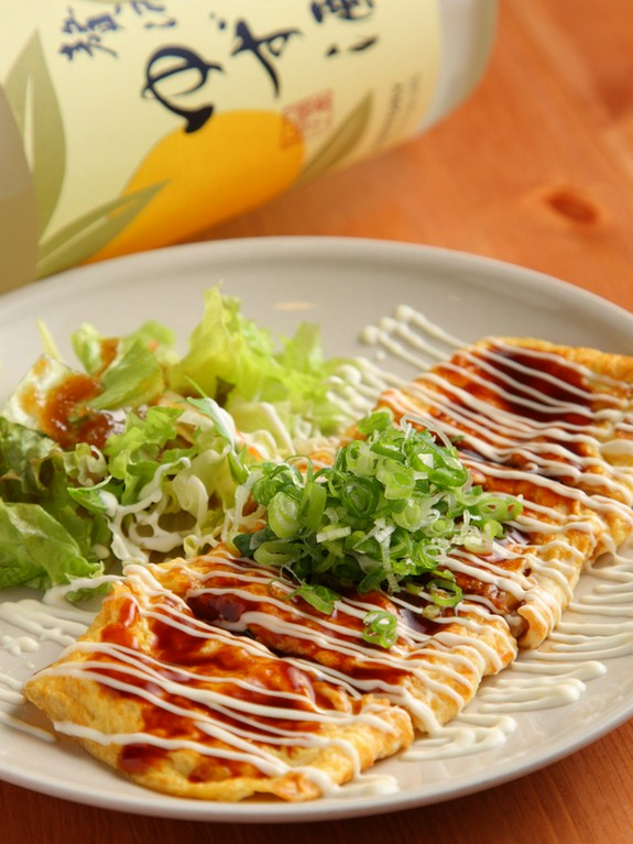 豚肉を焼き、卵で巻いた大阪の定番の味『トンペイ焼き』