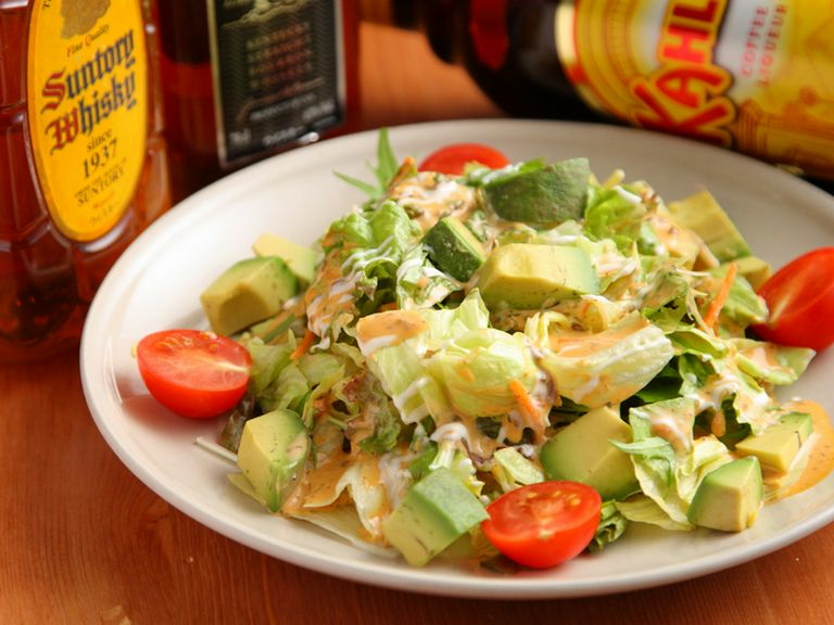 コブサラダドレッシングでエスニック風に『うまいもんサラダ』