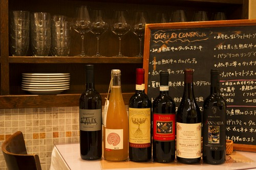 お手頃価格のワインが充実
