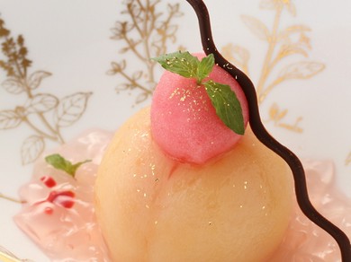 上質な空間で優雅なフレンチで特別な日のデートを満喫